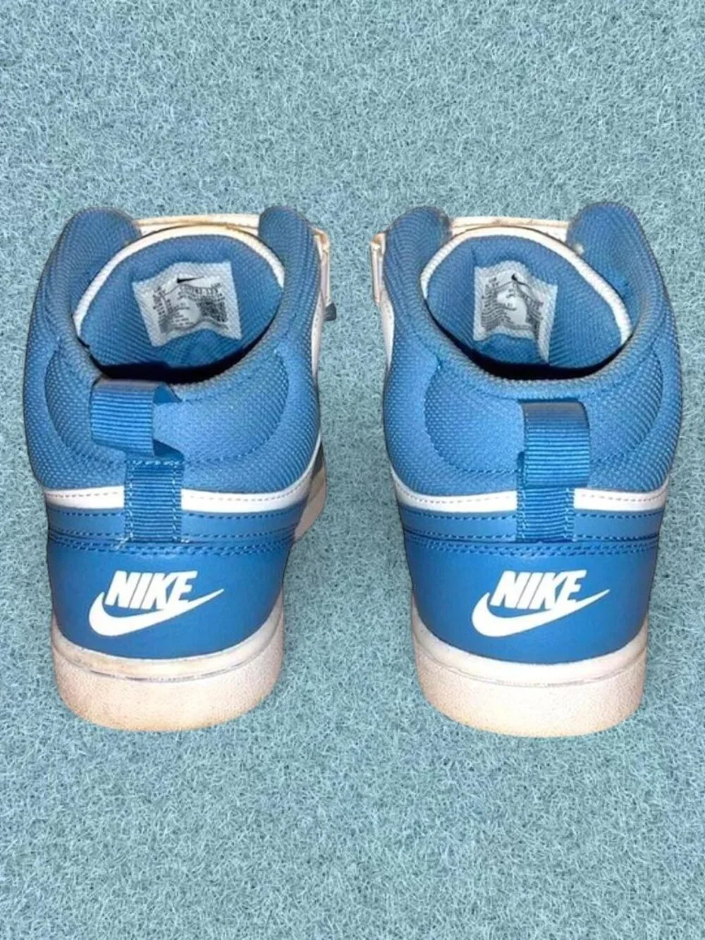 Nike Court Borough Mid 2 High Top Sneakers